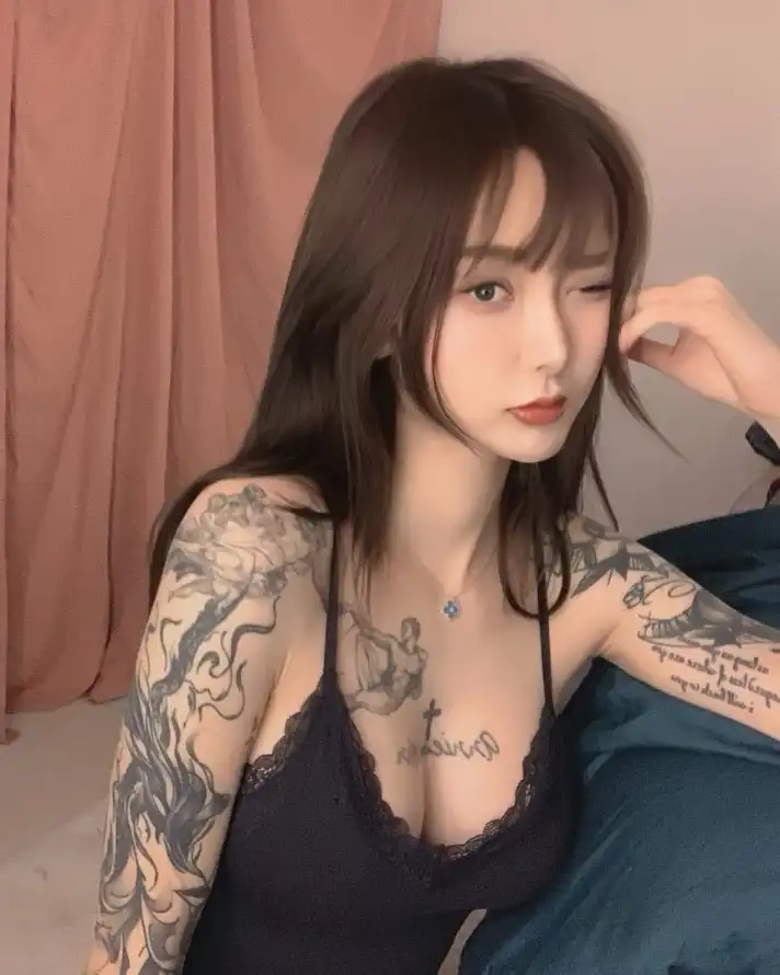 免费高清在线观看污污网站_亚洲成年网站青青草原_万博手机网页版